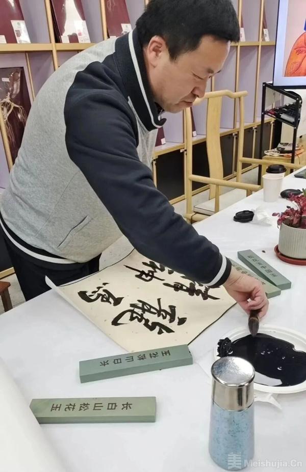 1774497189136537.jpg 1774402213_mfile_69c33aa5c884b.jpg